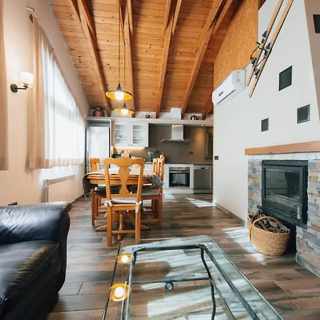 Lo Niu Apartamento Ribera de Montardit